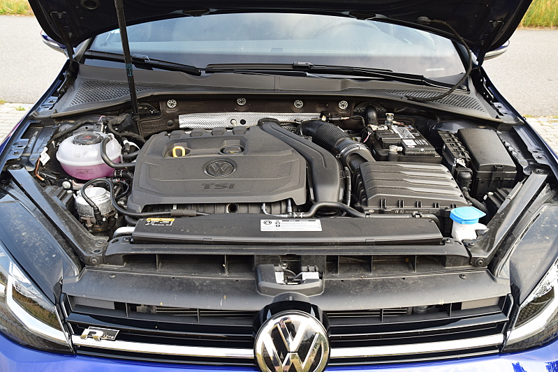 Volkswagen Golf R-Line Motor